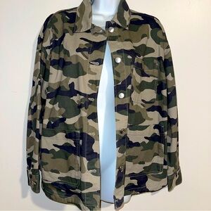 Camouflage Button-Up Jacket